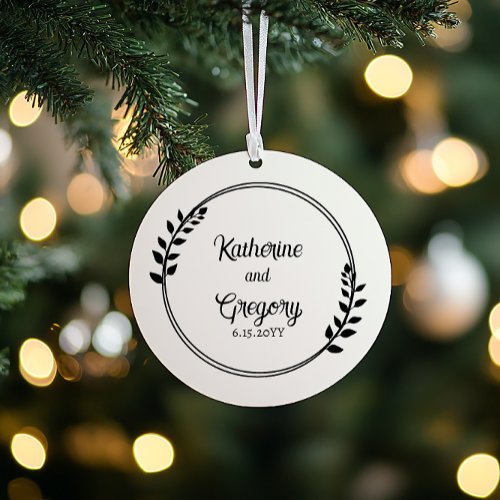 Couple Wreath Names | Wedding Date Photo Keepsake Ornament