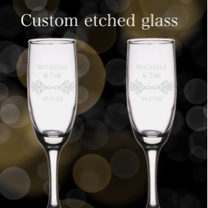 Couple's Names & Date Elegant Modern Wedding Gift Champagne Flute