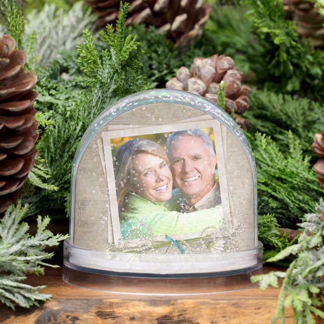 Couples Snapshot In a Retro Photo Frame Snow Globe (Winter)