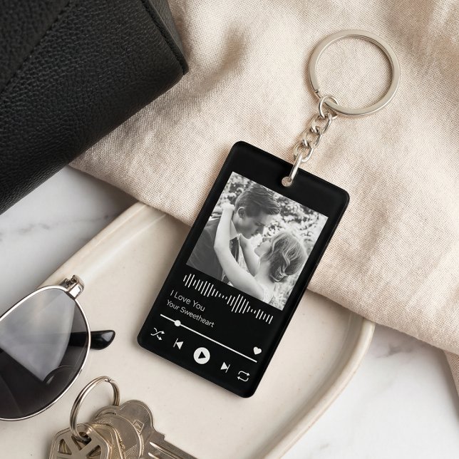 Couples Wedding Anniversary Music Player Keychain (Creator Uploaded)