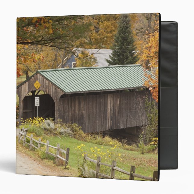 Covered bridge, Vermont, USA 3 Ring Binder (Front/Inside)