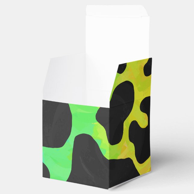 Cow Black and Rainbow Gifts Favor Boxes (Opened)