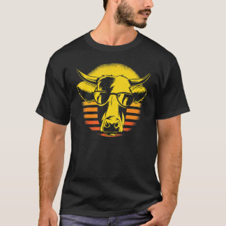 Cow Cow Head Retro Sunglasses Farmer T-Shirt