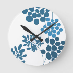 Cow parsley round clock