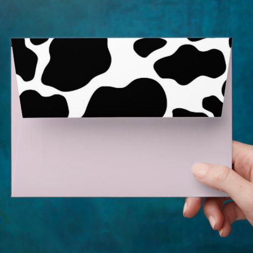 Cow Pattern Envelope