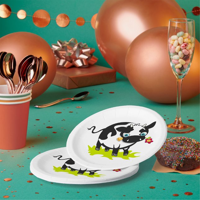 Cow With A Flower Paper Plates (Creator Uploaded)