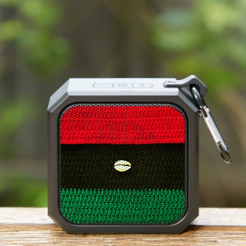 Cowrie Shell Red Black Green Artisan Crochet Print Bluetooth Speaker