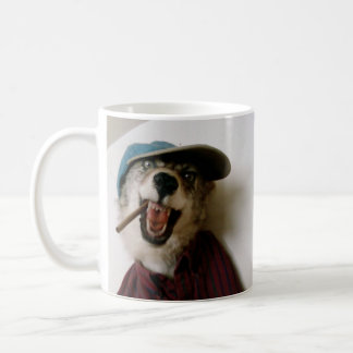 coyote_coffee_mug-rb982244a398945e096ee3012246bc6f1_x7jg9_8byvr_324.jpg