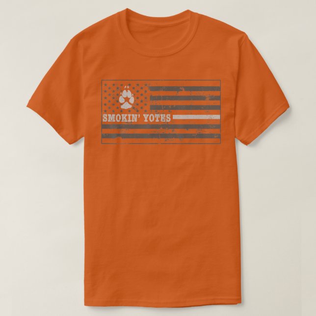 Coyote Hunting Smokin Yotes American Flag Yote Hun T-Shirt (Design Front)
