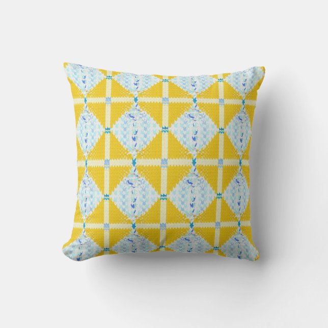 Cozy and sensual knit printed cushion (yellow) (Front)