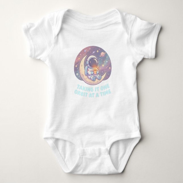 Cozy Astronaut Baby Bodysuit – Cute Space Baby (Front)