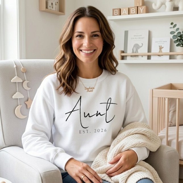 Cozy Aunt EST Year Elegant Family Script Design Sweatshirt (Creator Uploaded)