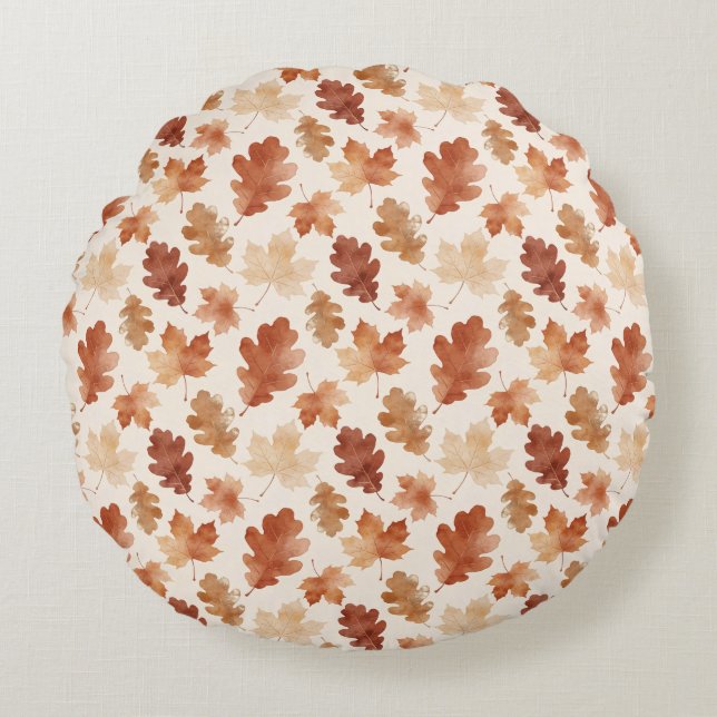 Cozy Autumn Leaf Pattern Round Pillow (Front)