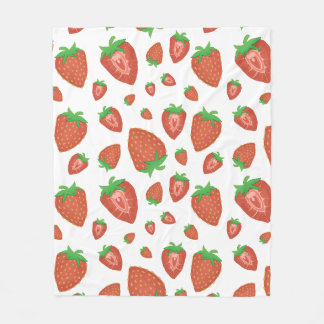 Cozy Blanket With Cute Strawberry Pattern