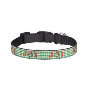 Cozy Joy Wreath and Green Gingham Christmas Pet Collar