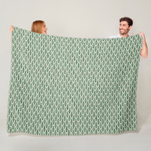 Cozy Knit Pine Tree Holiday