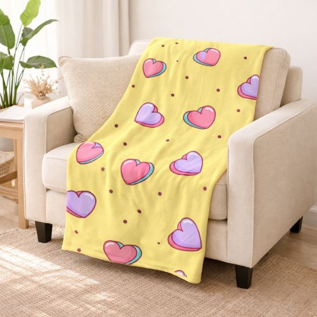 Cozy Pink and Purple Heart Patterned Fleece Blanket (Creator Uploaded)