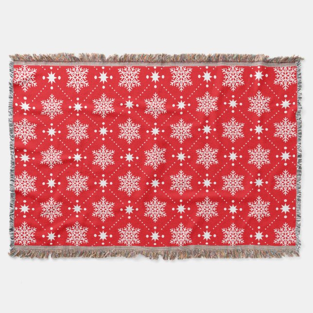 Cozy Red And White Snowflakes Christmas Pattern Throw Blanket (Front)