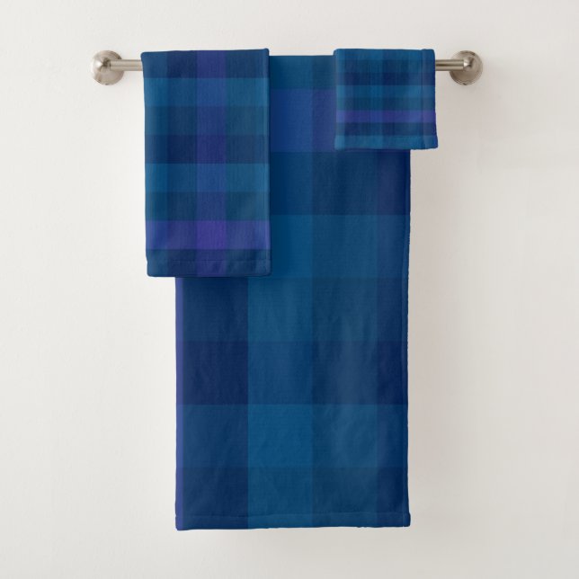 Cozy Rustic Navy Blue Geometric Plaid Pattern Bath Towel Set (Insitu)