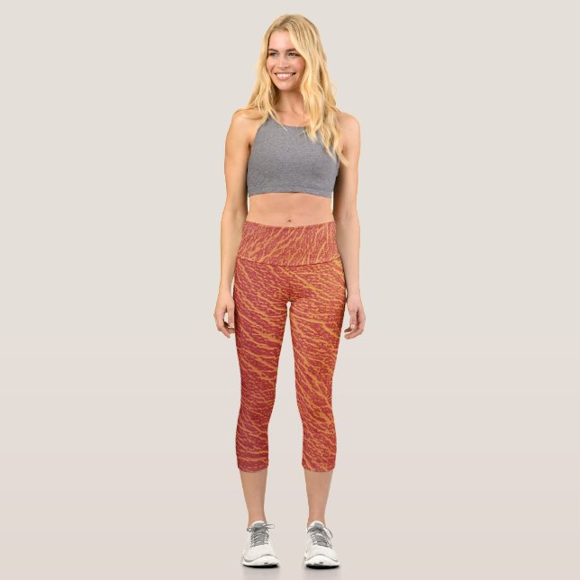 Cracked red leather lookalike pattern capris (Front)