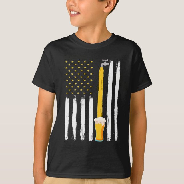 Crafts Beer American Flag USA 4th July Brewery Alc T-Shirt (Front)
