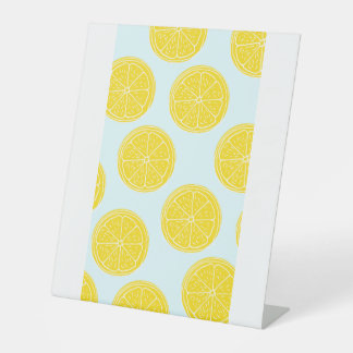 Crafts party décor lemo pedestal sign