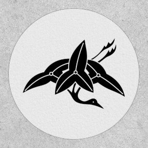 Crane-shaped arrowhead patch