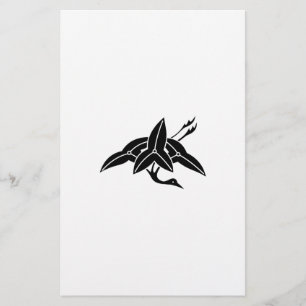 Crane-shaped arrowhead stationery