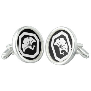 Crane-shaped ginkgo leaf on tray cufflinks