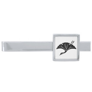 Crane-shaped ginkgo leaf silver finish tie bar