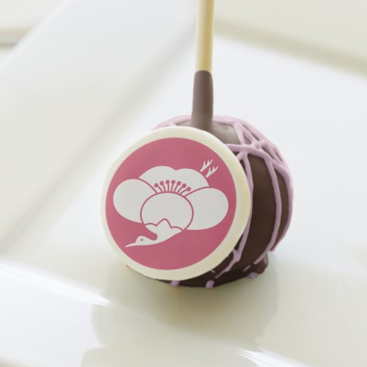 Crane-shaped plum blossom cake pops (Front Insitu)