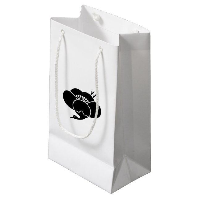 Crane-shaped plum blossom small gift bag (Front Angled)