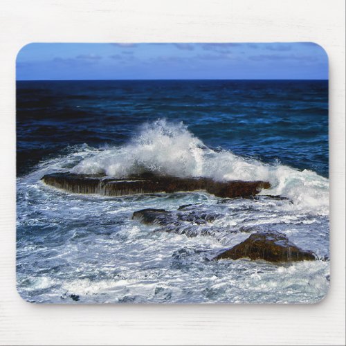 Crashing Wave On Rock Formation Mouse Pad