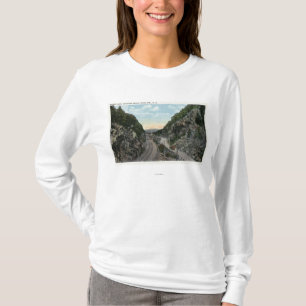 Crawford Notch View of the Double Gate T-Shirt