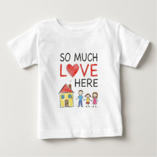 Crayon Drawing So Much Love Here Family T-Shirt