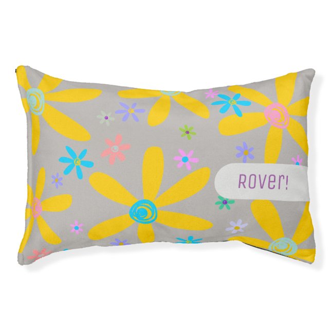 Crazy Daisy Customizable Pet Bed (Front)