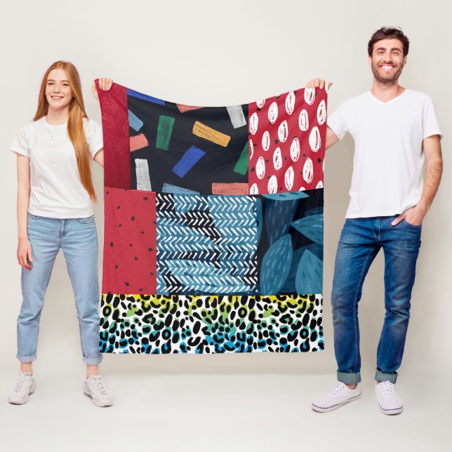 crazy friday  fleece blanket (In Situ)