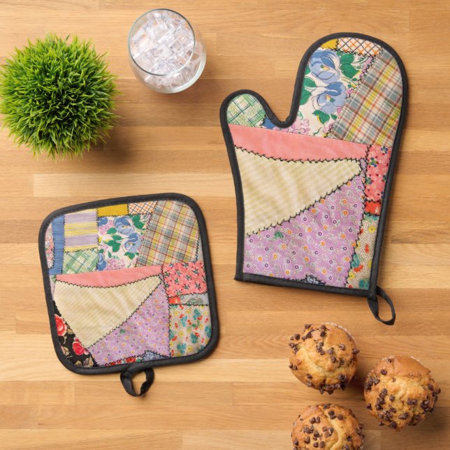 Crazy Patchwork Quilt With Zigzag Stitching Oven Mitt & Pot Holder Set (Top Down)