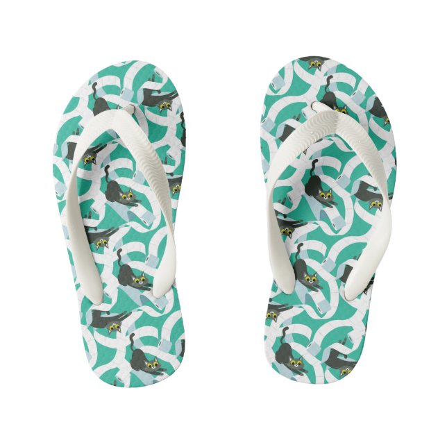 Crazy toilet paper cats   kid's flip flops (Footbed)