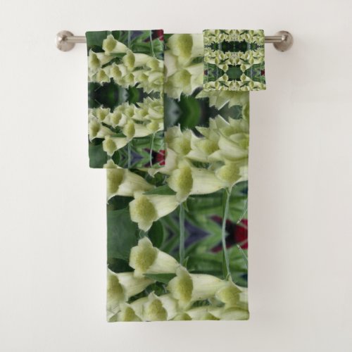 Creamy Foxglove Flower Abstract Pattern         Bath Towel Set