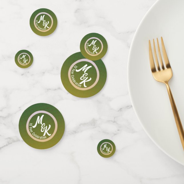 Create Personalized Green Celebration Confetti (Group)