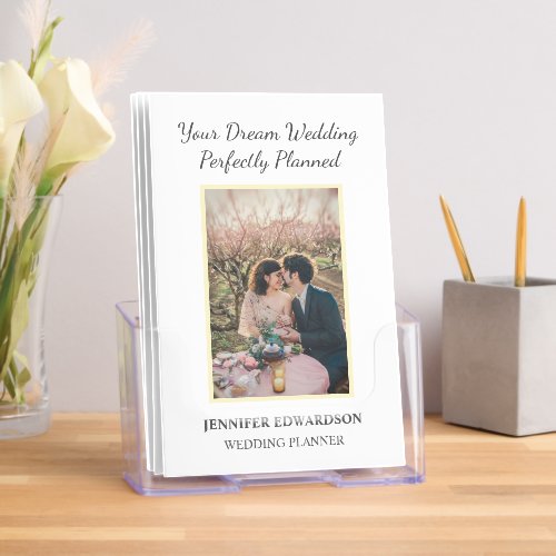 Create your own elegant wedding planner Brochure