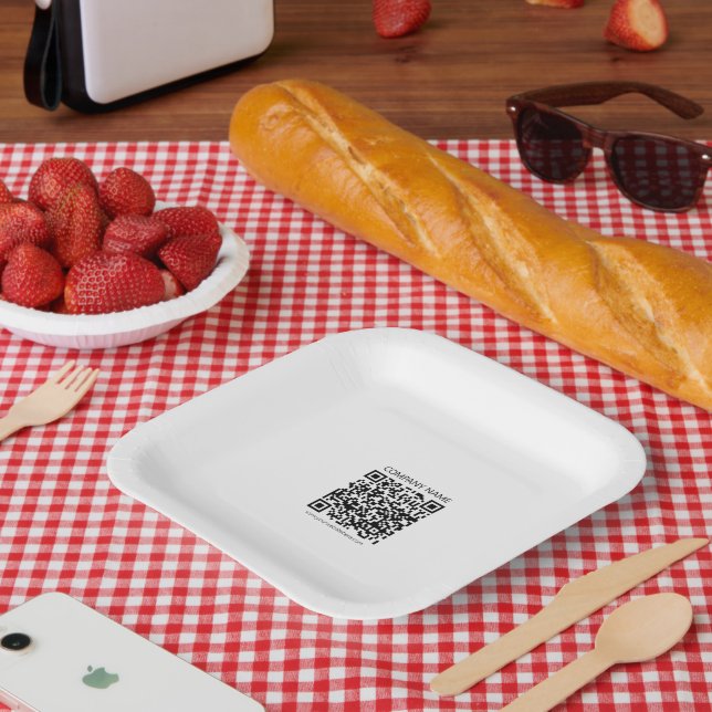 Create Your own QR Code | Black and White Paper Plates (Picnic)