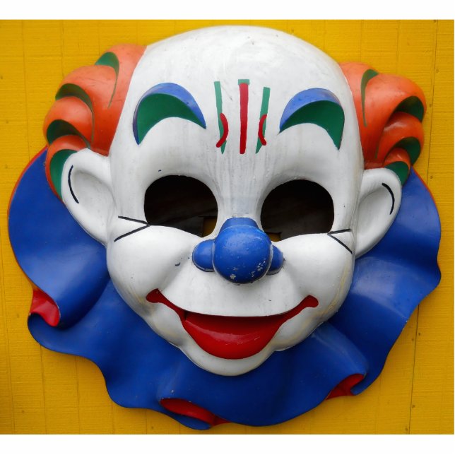 Creepy Circus Clown Statuette (Front)