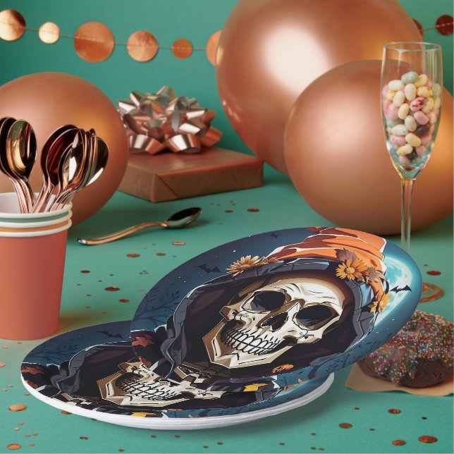 Creepy Grinning Skeleton Halloween Paper Plates (Multi)