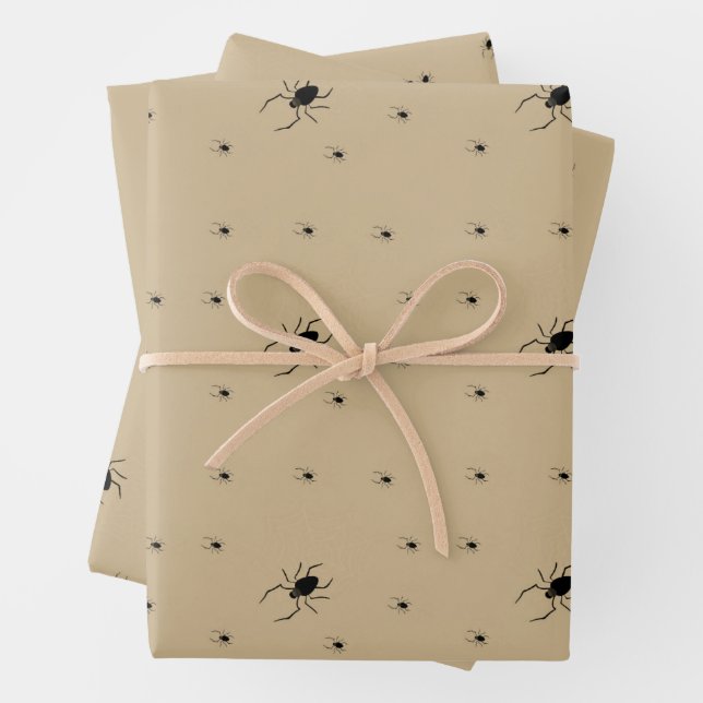 Creepy Halloween Spider Wrapping Paper  (In situ)