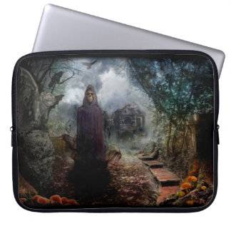 Creepy Haunted House and its Ghost Owner - Macabre Laptop Sleeve