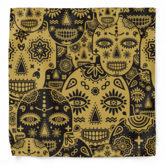 Creepy vintage sugar skull pattern in black and go bandana