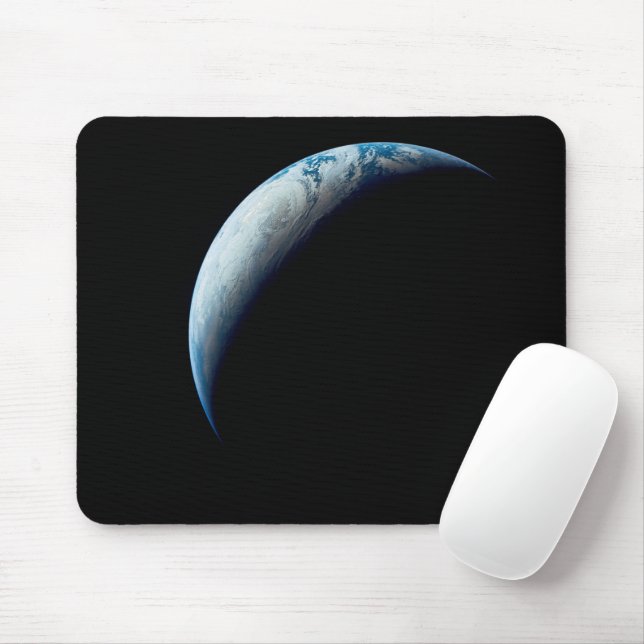 Crescent Earth Taken From The Apollo 4 Mission. 2 Mouse Pad (With Mouse)