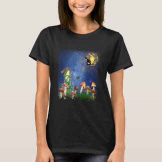 Crescent Moon Tarot Cat Aesthetic T-Shirt